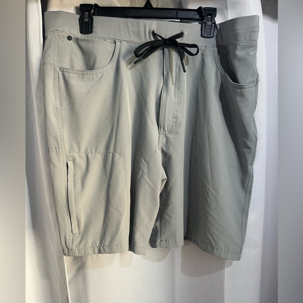 Wrangler All Terrain Gear Shorts hiking golf fishing 38